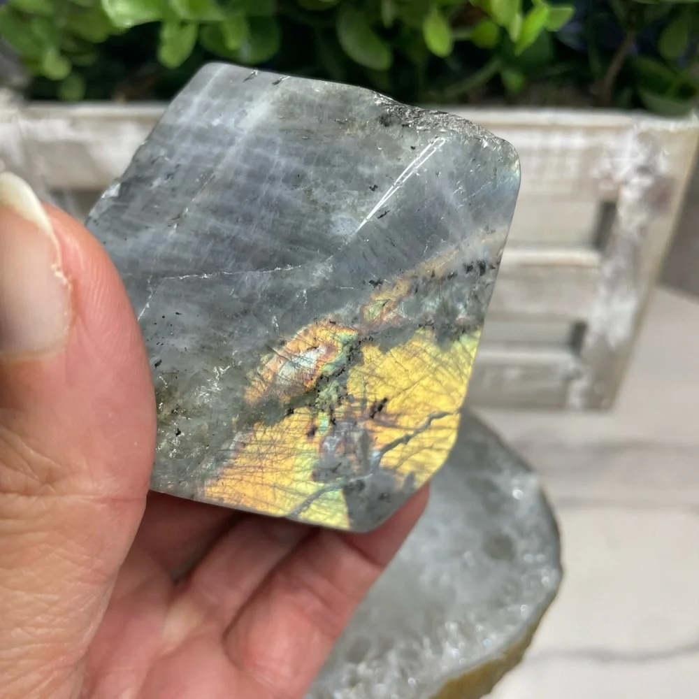 Labradorite Freeform - Picture 1 of 6